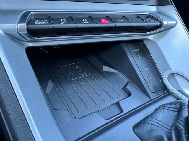 Certified 2025 Audi Q3 2.0T Premium w/ Convenience Package image 51