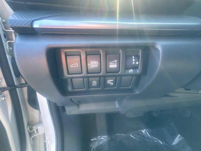 Used 2022 Subaru Forester Premium w/ Popular Package #1 AWD/4WD image 18