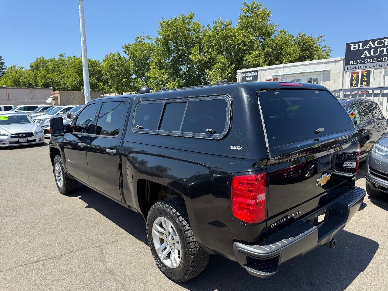 Used 2018 Chevrolet Silverado 1500 W/T w/ Special Service Package AWD/4WD image 9