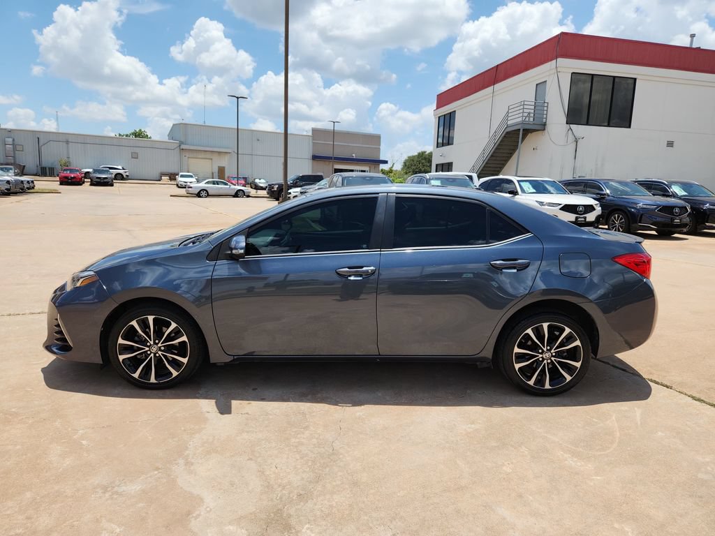 Used 2017 Toyota Corolla XSE w/ Carpet Mat Package (TMS) FWD image 4