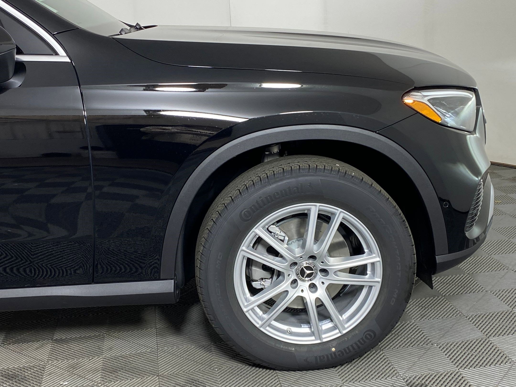 Used 2026 Mercedes-Benz GLC 300 4MATIC image 10