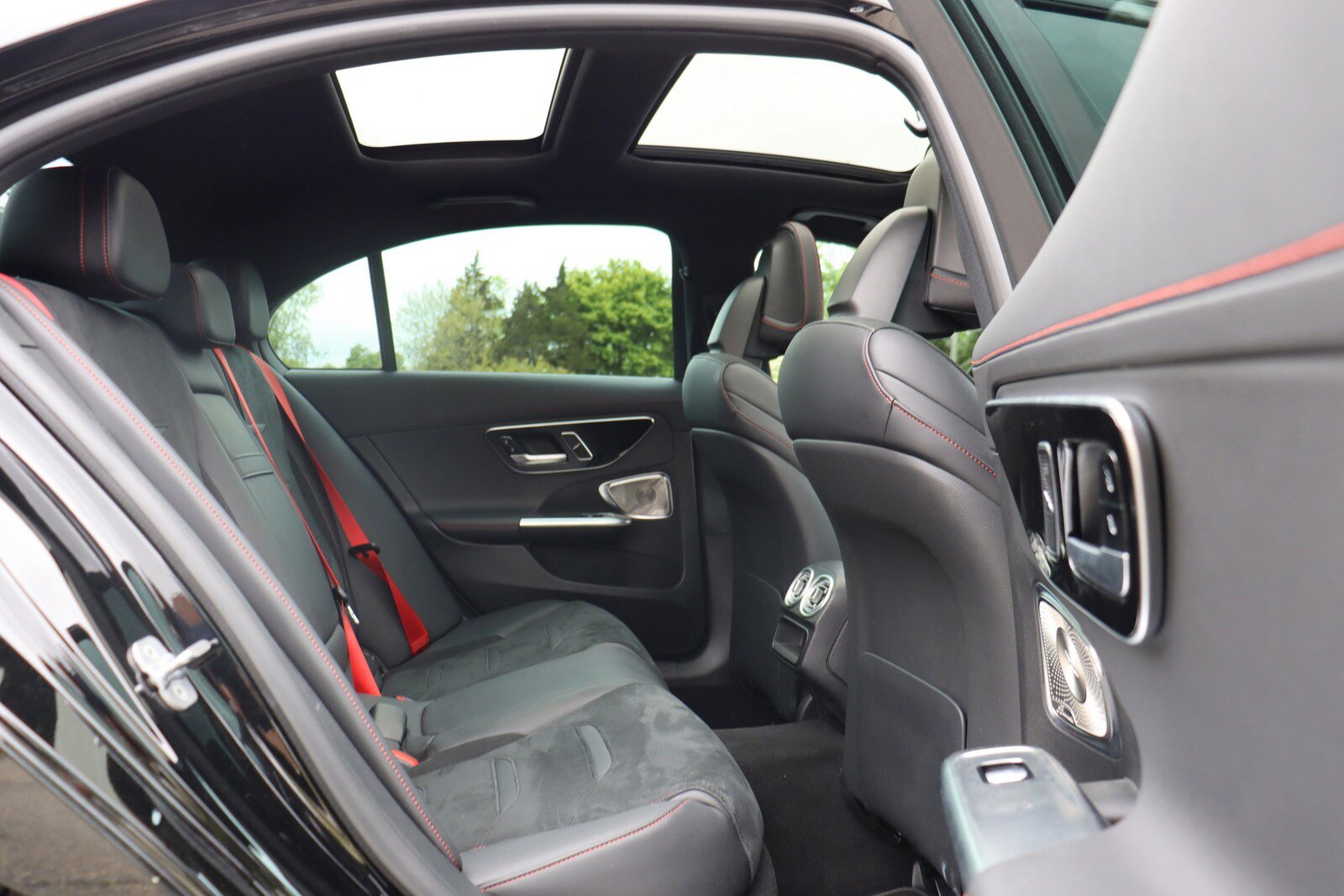Used 2024 Mercedes-Benz C 43 AMG 4MATIC Sedan image 17