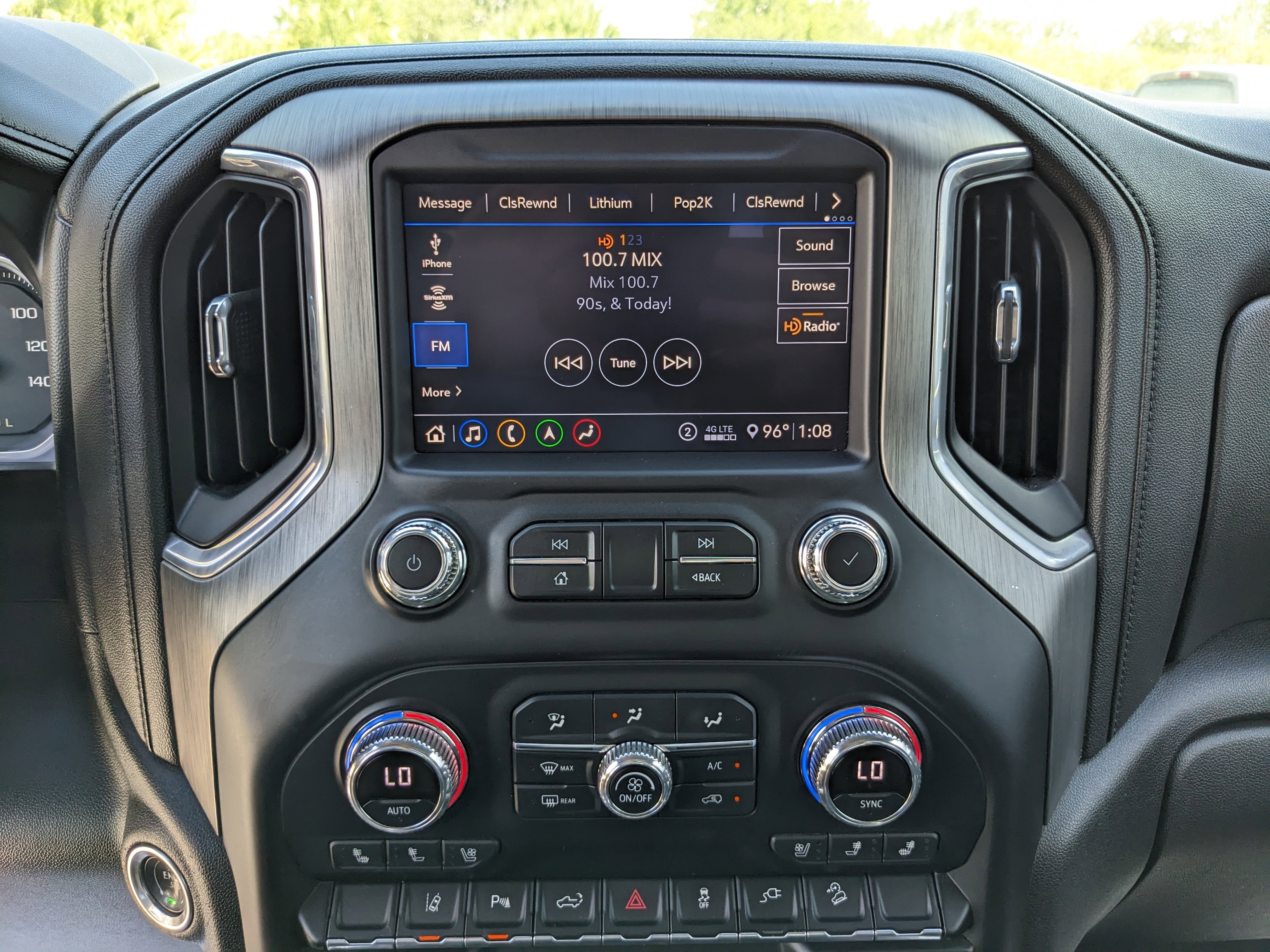 Used 2020 GMC Sierra 2500 Denali w/ Technology Package image 26