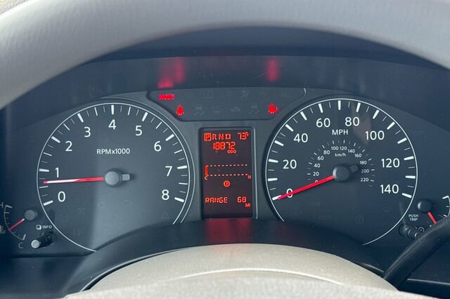 Used 2019 Nissan NV 3500 SV w/ Back Door Glass Package image 23