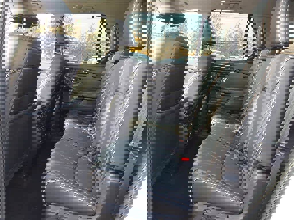 Used 2023 Honda Pilot Elite image 13