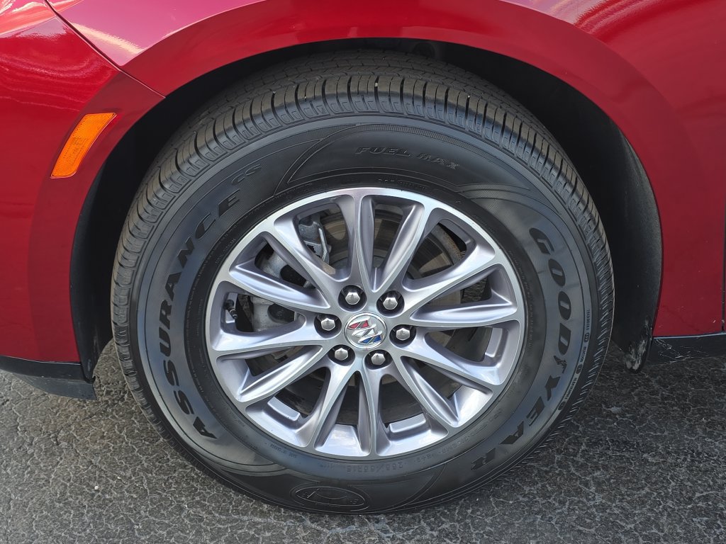 Certified 2024 Buick Enclave Essence w/ Trailering Package, 5000 lbs. AWD/4WD image 33