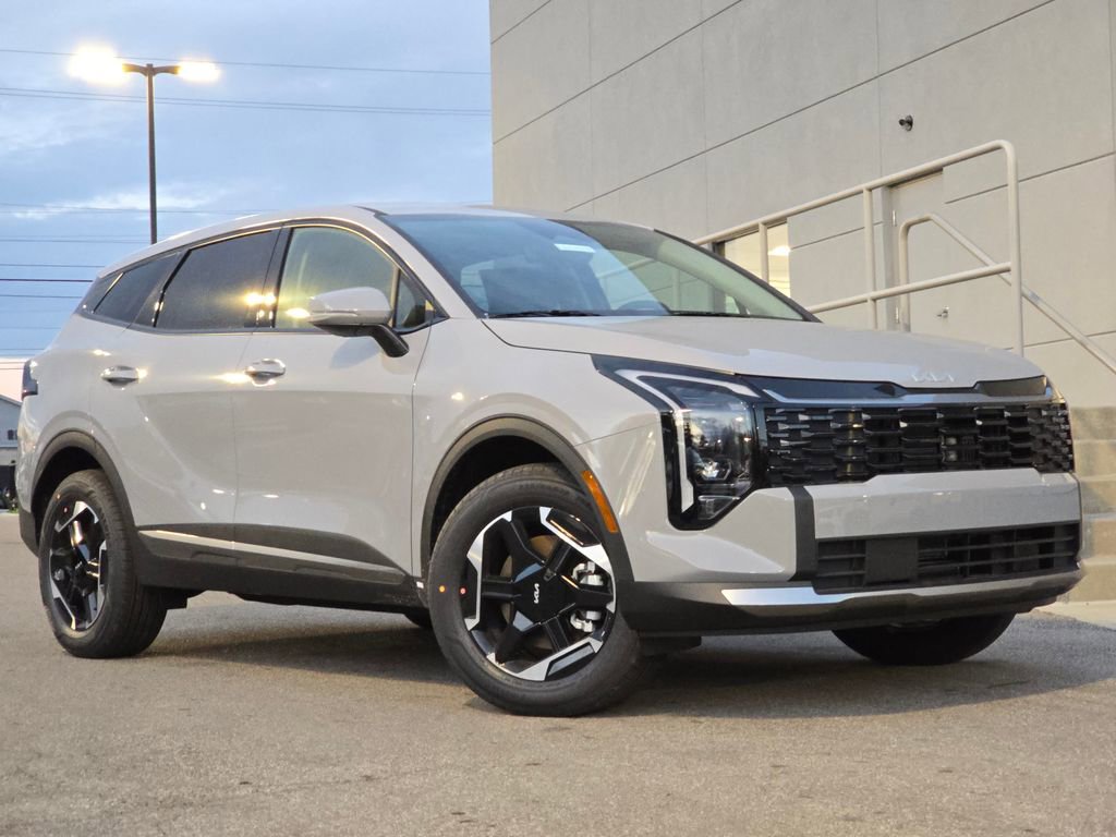 New 2026 Kia Sportage S AWD/4WD image 2