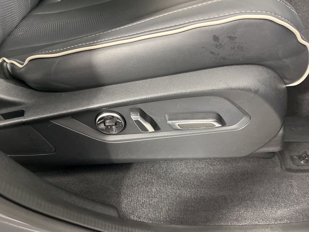 Certified 2023 Acura MDX SH-AWD w/ Advance Package image 7