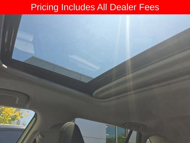 Used 2025 Toyota RAV4 XLE w/ Convenience Package AWD/4WD image 7