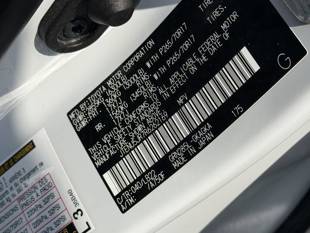 Certified 2024 Toyota 4Runner SR5 Premium AWD/4WD image 28