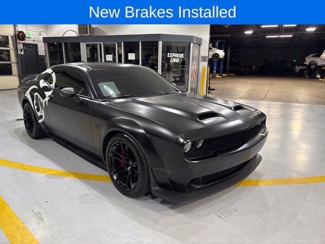 Used 2022 Dodge Challenger SRT Hellcat RWD image 3