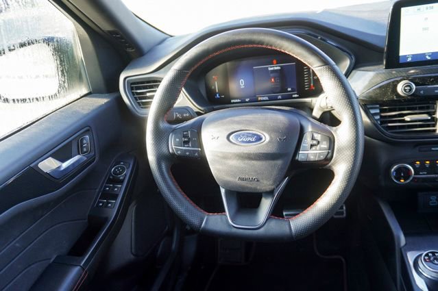 Used 2023 Ford Escape ST-Line image 10