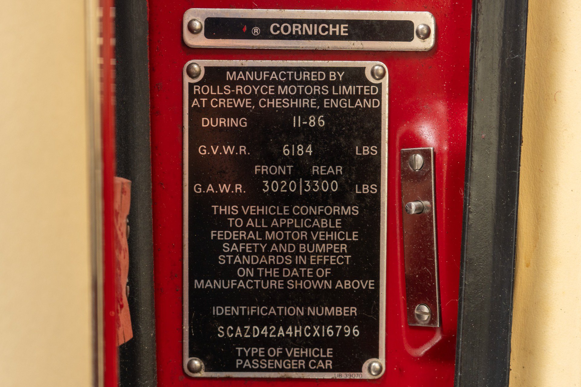 Used 1987 Rolls-Royce Corniche RWD image 19