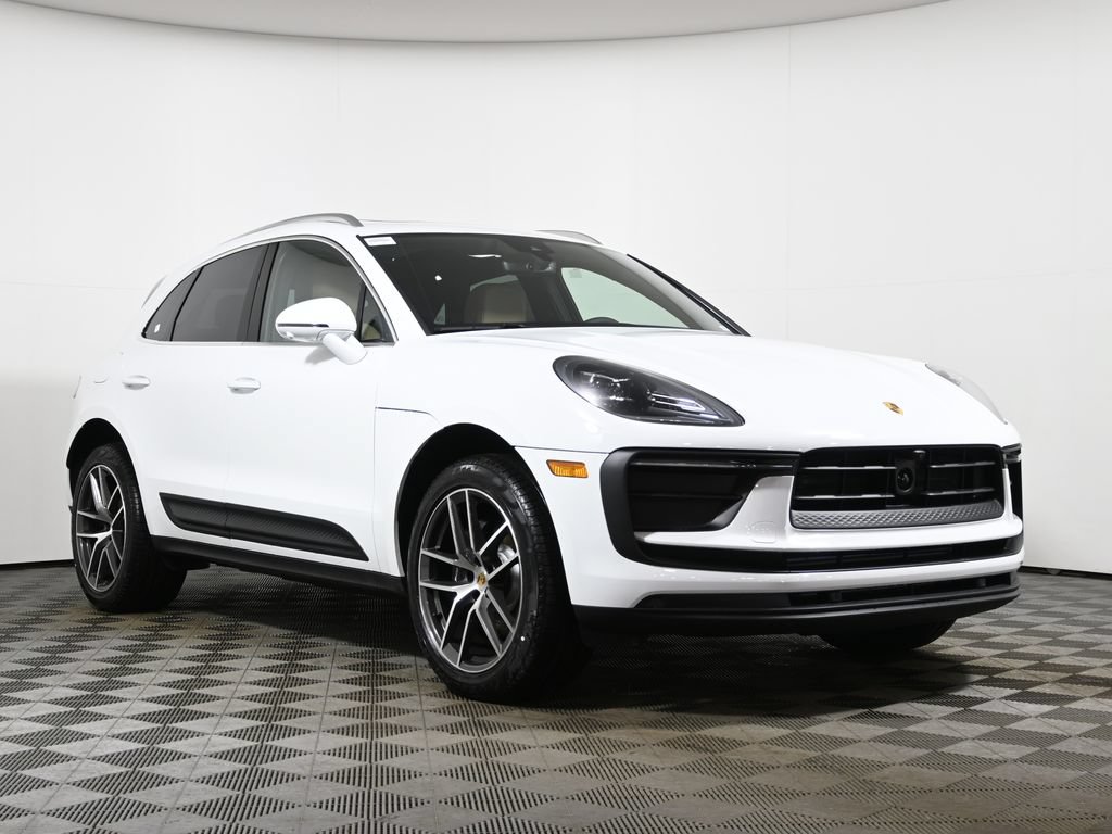 New 2026 Porsche Macan AWD/4WD image 9