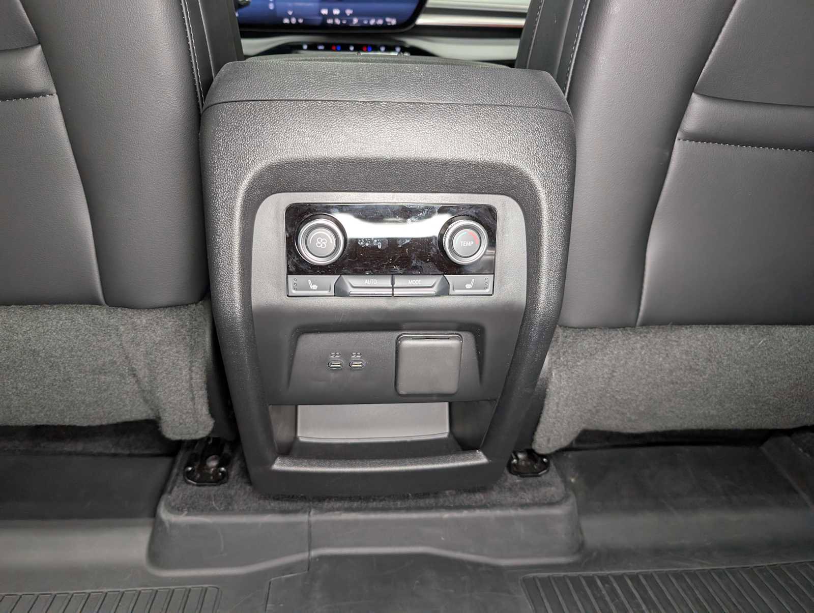 Certified 2025 Buick Enclave Avenir w/ Super Cruise Package image 23