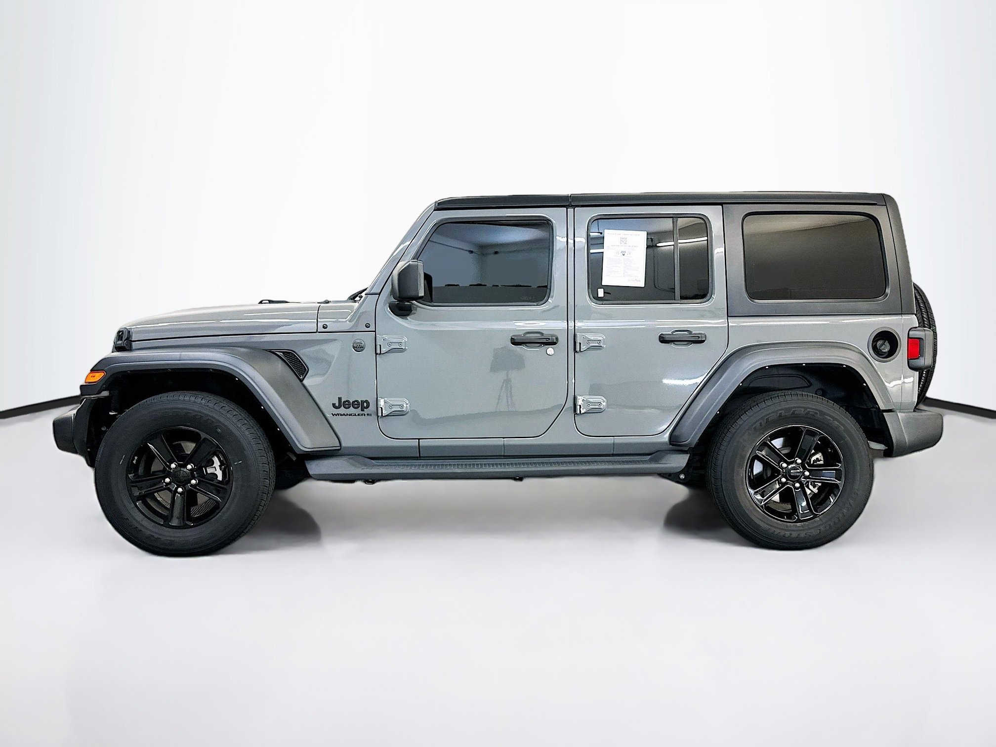 Used 2023 Jeep Wrangler Unlimited Sport image 4