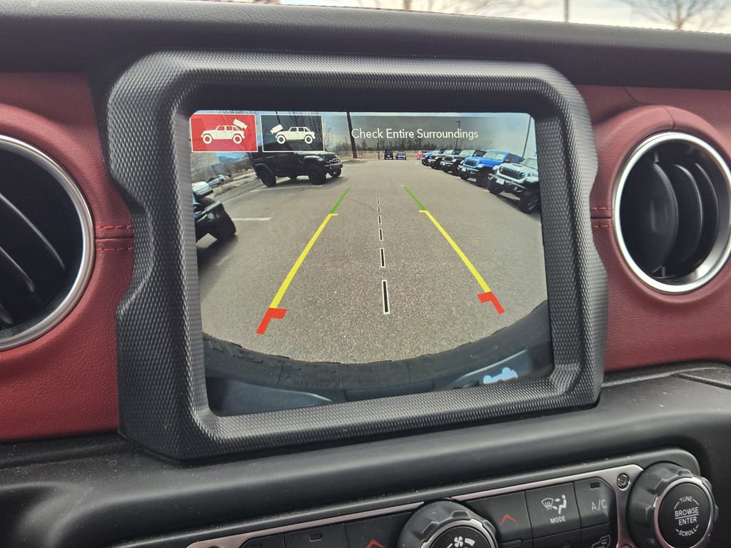 Used 2023 Jeep Wrangler Unlimited Rubicon 4xe image 13