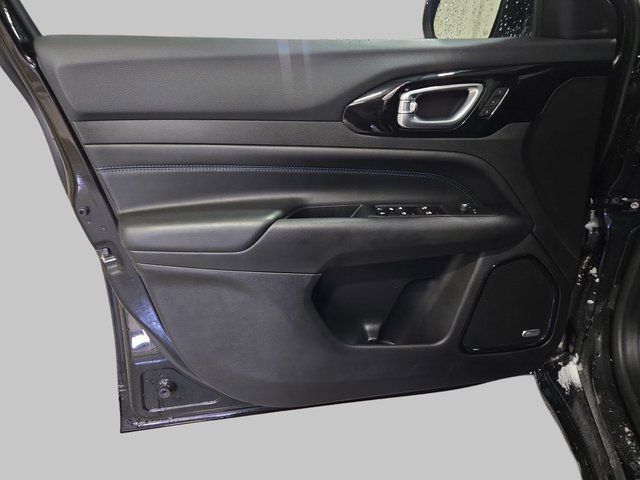 New 2025 Jeep Compass Limited w/ High Altitude Package image 31