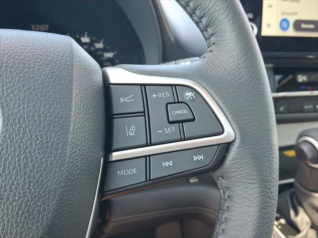 Certified 2025 Toyota Sienna XLE FWD image 19