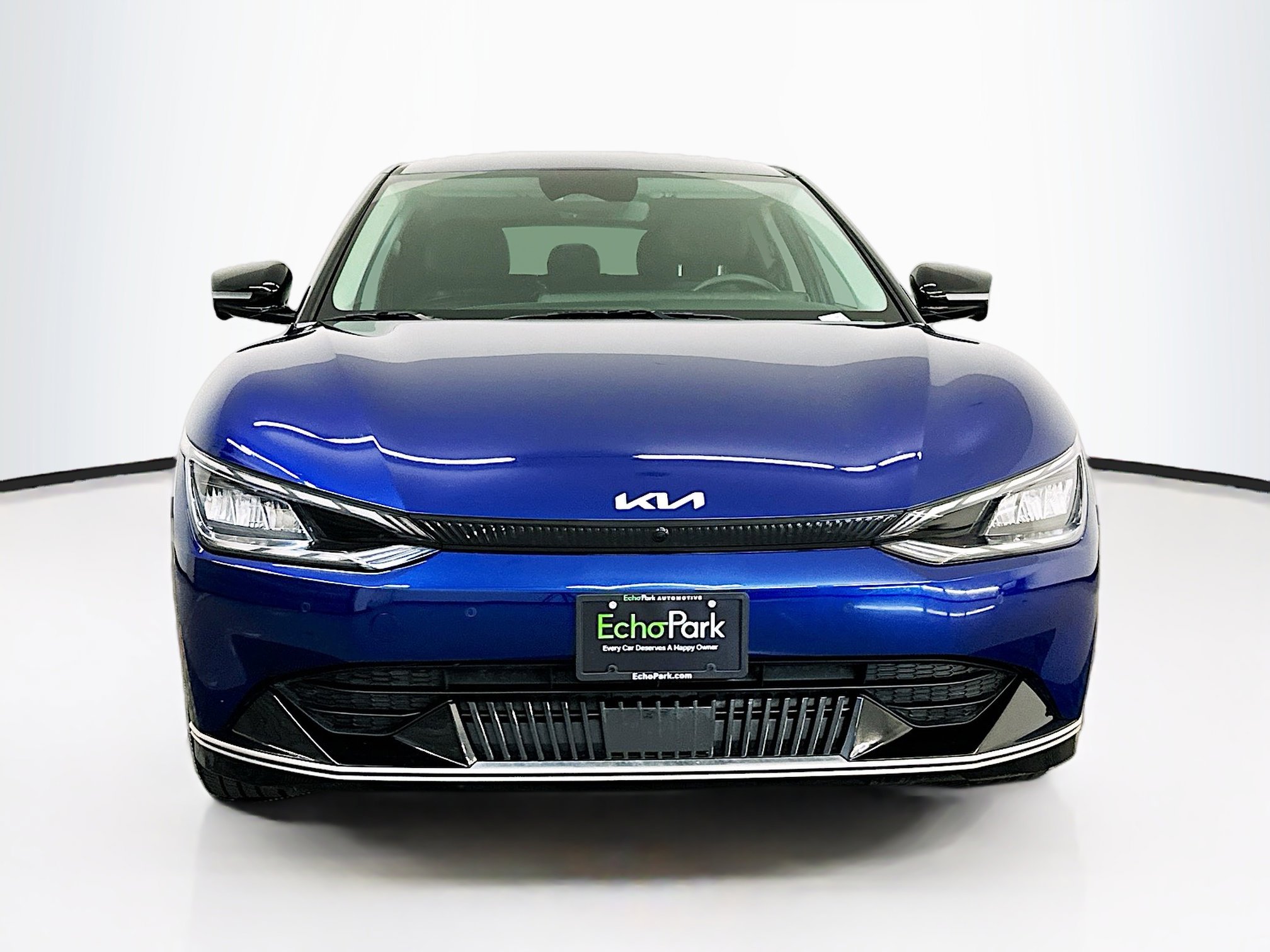 Used 2024 Kia EV6 Wind w/ Wind Technology Package AWD/4WD image 2