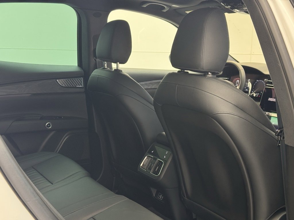 New 2024 Maserati Grecale GT image 43