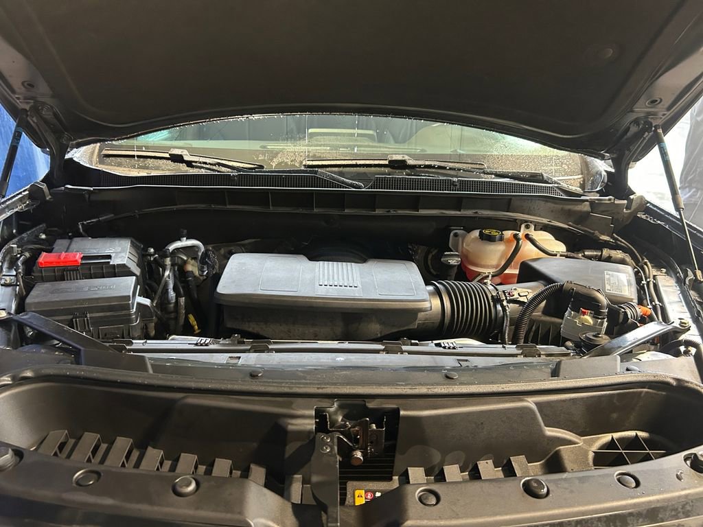 Used 2021 Chevrolet Suburban Z71 w/ Rear Media and Nav Package image 29