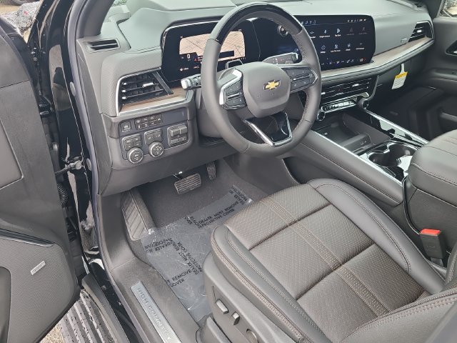 New 2026 Chevrolet Suburban High Country AWD/4WD image 22