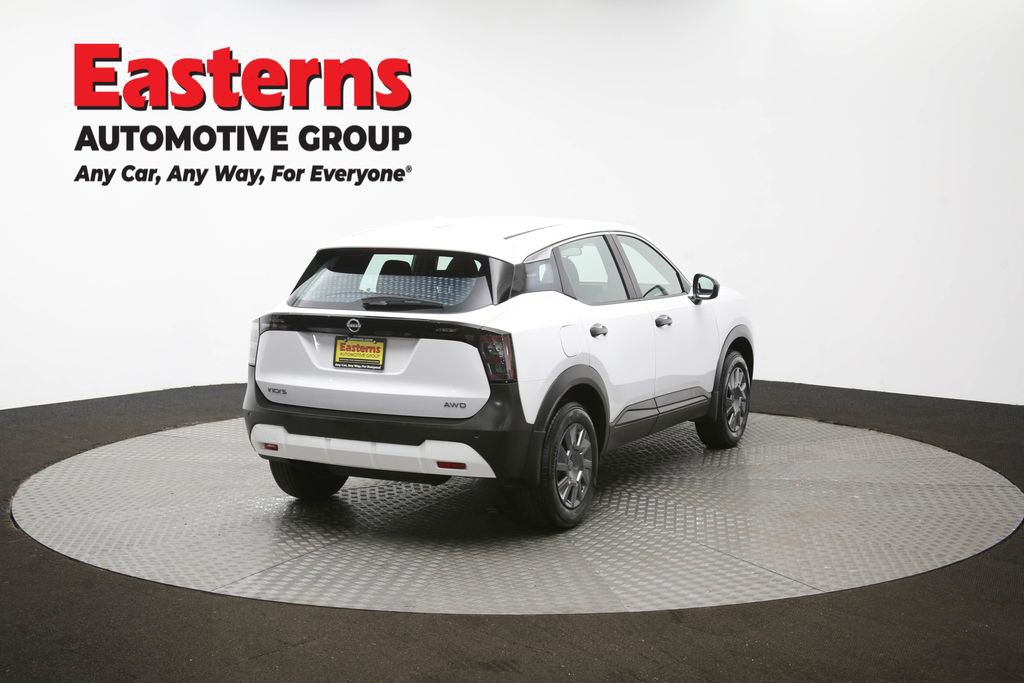 Used 2025 Nissan Kicks S image 39