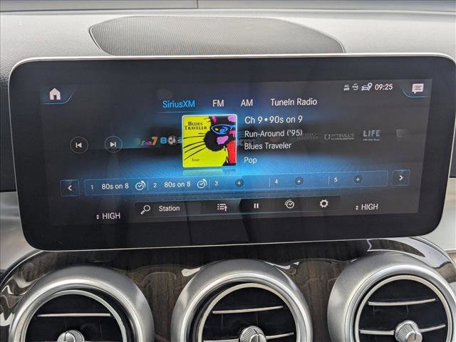 Used 2020 Mercedes-Benz GLC 300 w/ Parking Assistance Package image 14