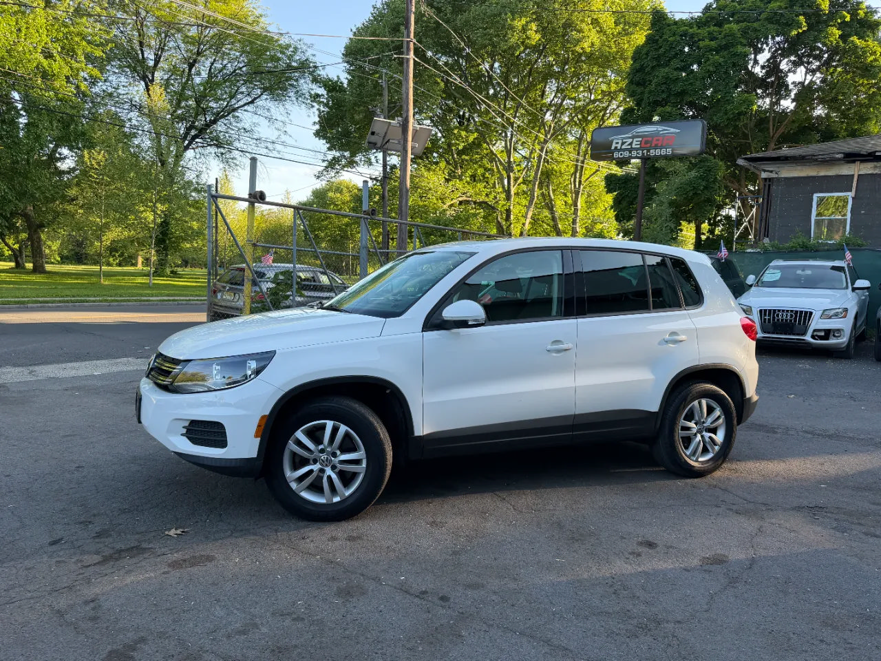 Used 2013 Volkswagen Tiguan S FWD image 7