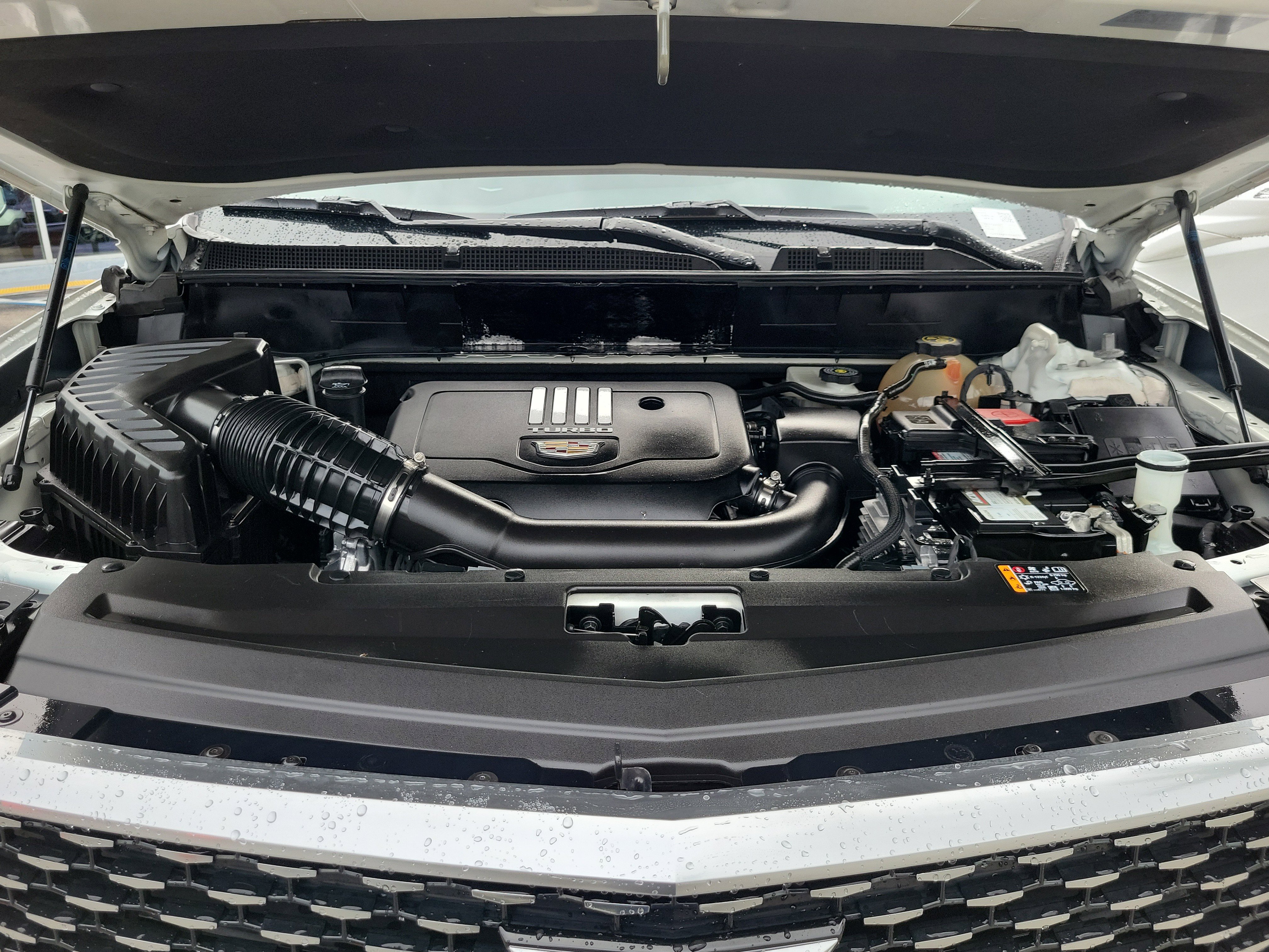Used 2022 Cadillac XT6 Luxury image 27