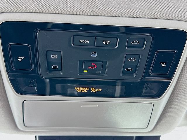 Used 2024 Toyota Grand Highlander AWD image 22