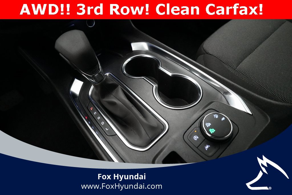 Used 2023 Chevrolet Traverse LT image 18