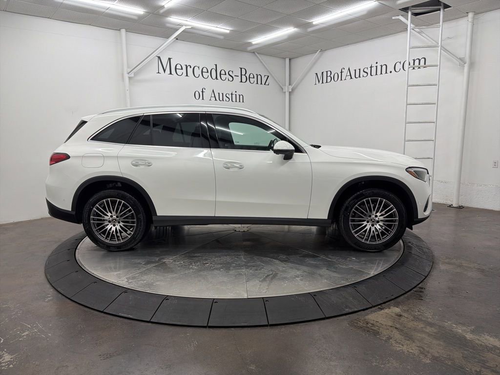 New 2026 Mercedes-Benz GLC 300 4MATIC image 8