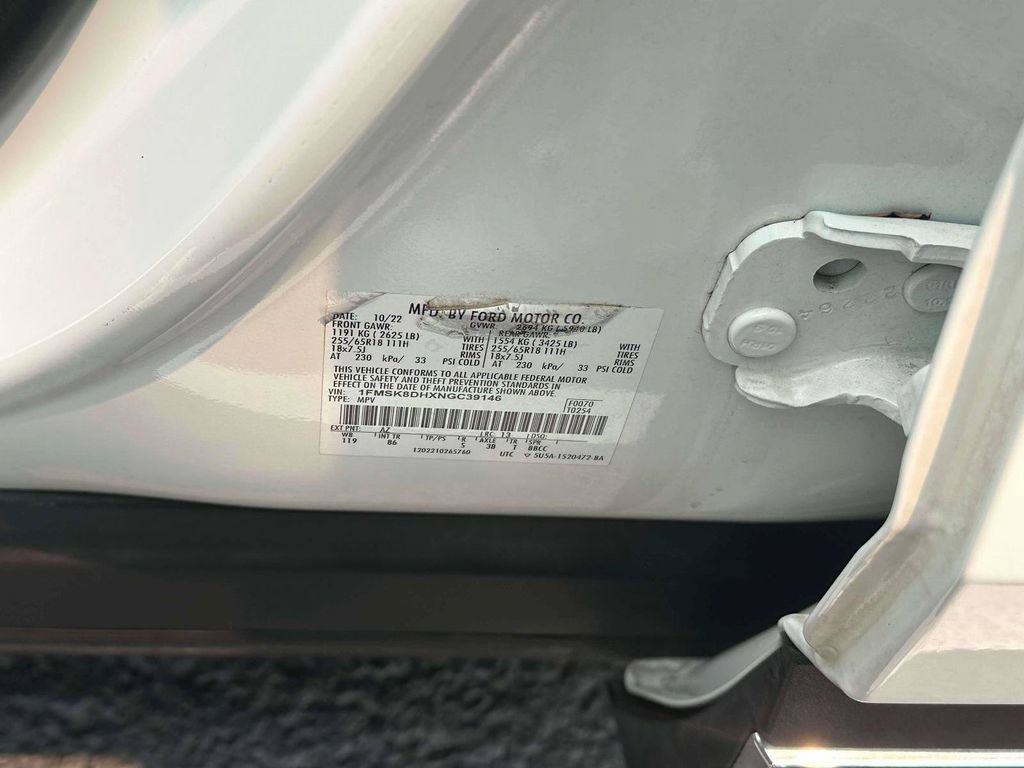 Used 2022 Ford Explorer XLT AWD/4WD image 20