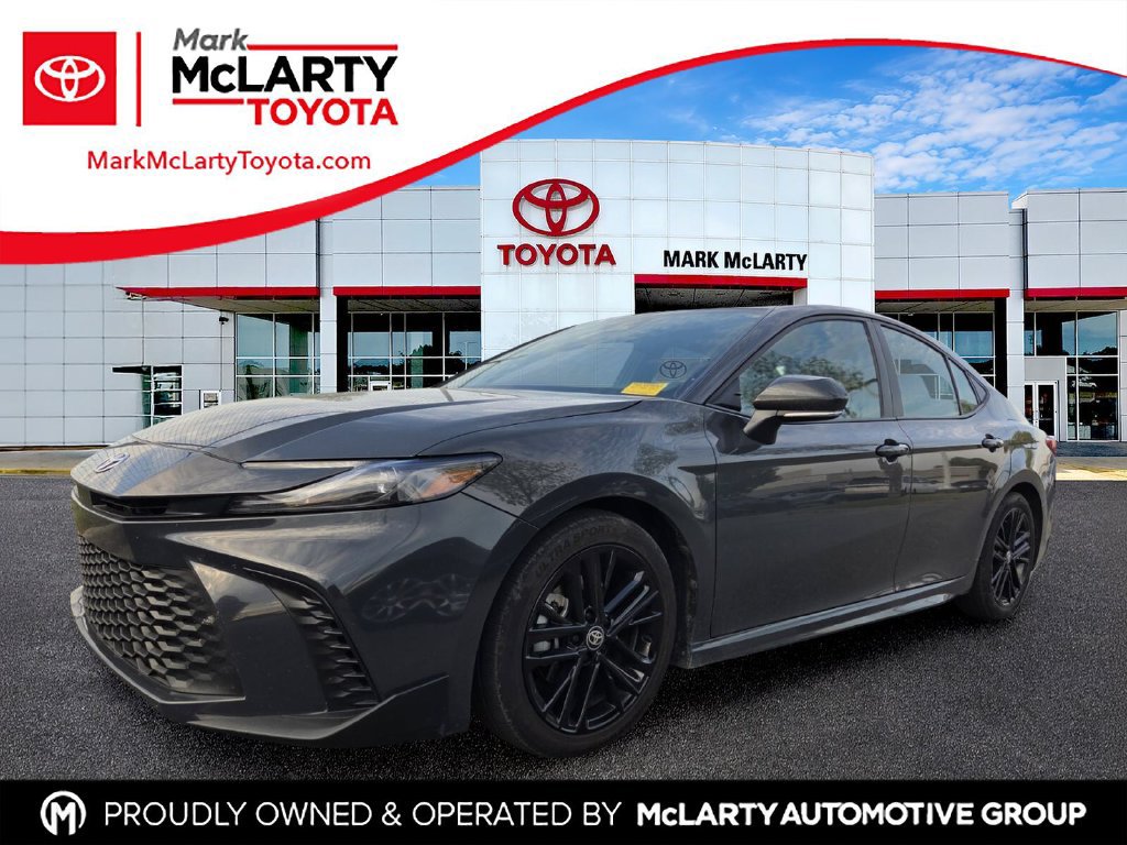 Used 2025 Toyota Camry SE