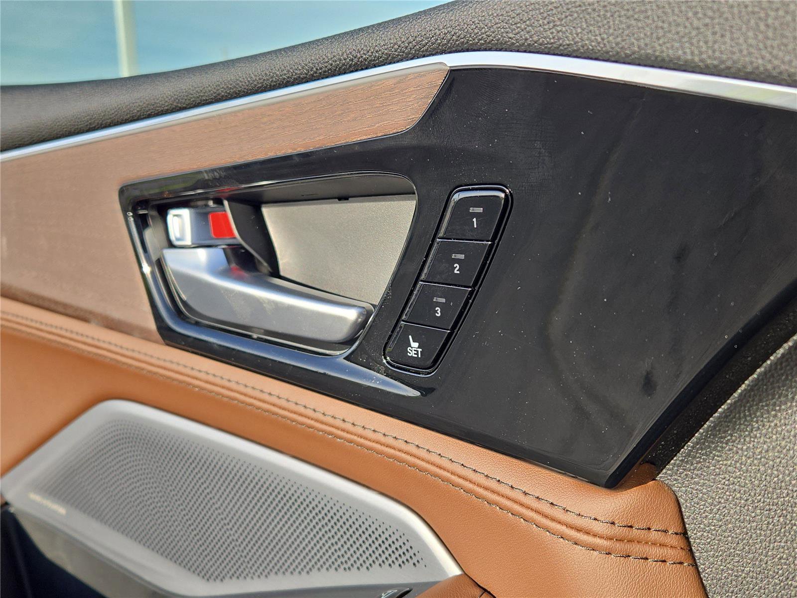 New 2026 Acura MDX SH-AWD w/ Advance Package image 16