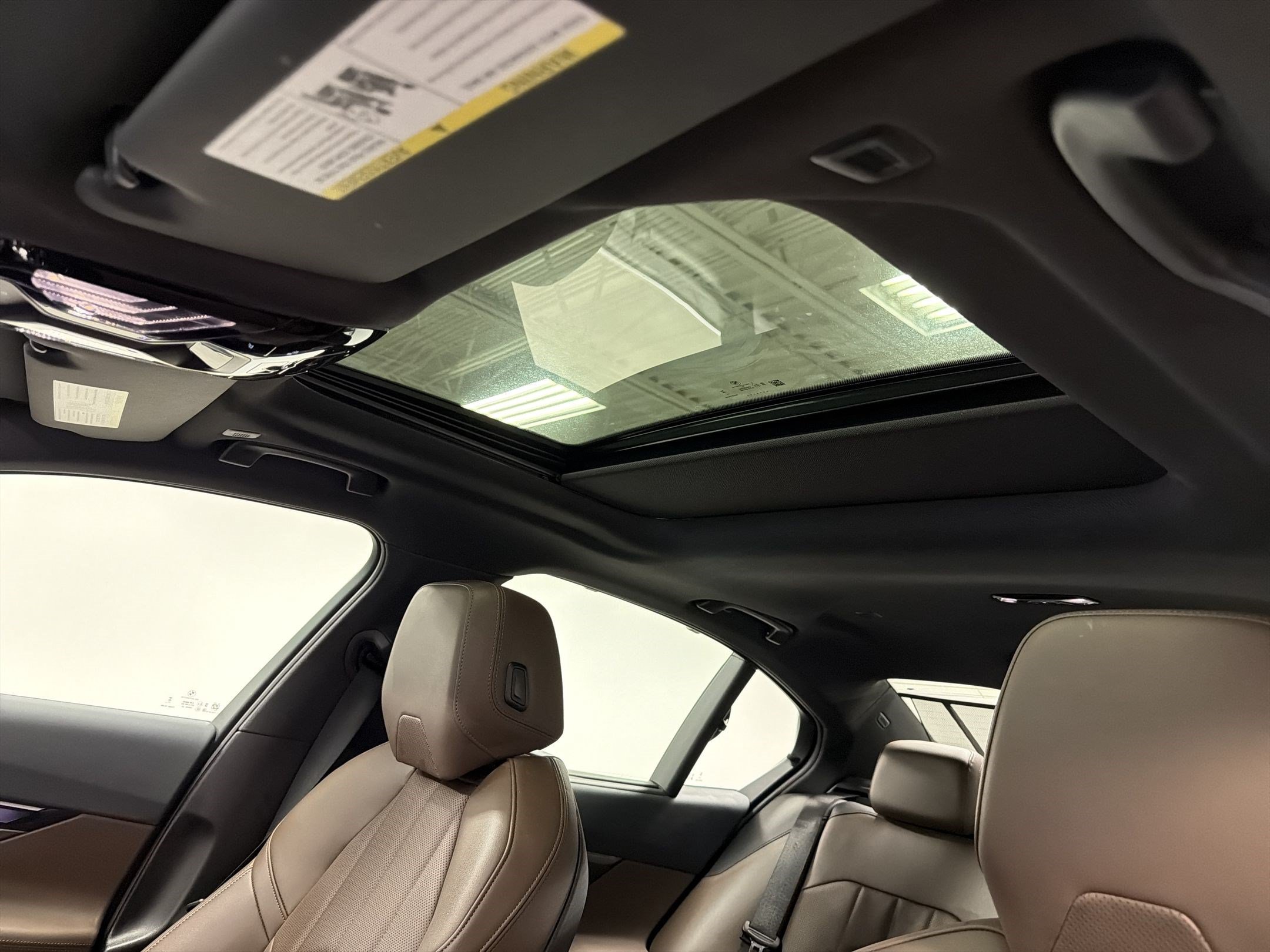 Certified 2025 BMW 540i xDrive AWD/4WD image 14