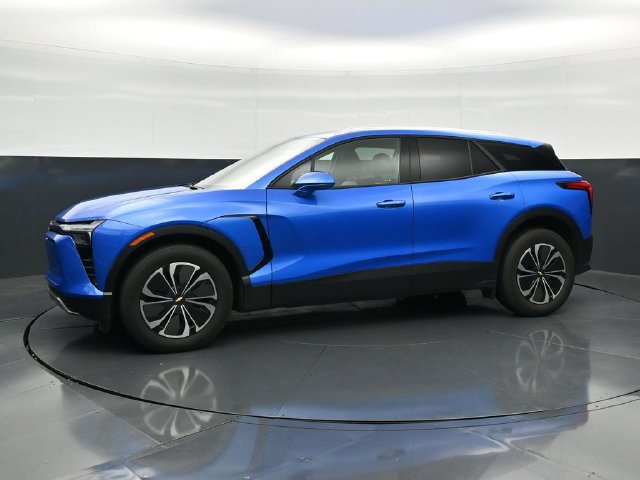 Used 2024 Chevrolet Blazer EV LT AWD/4WD image 6