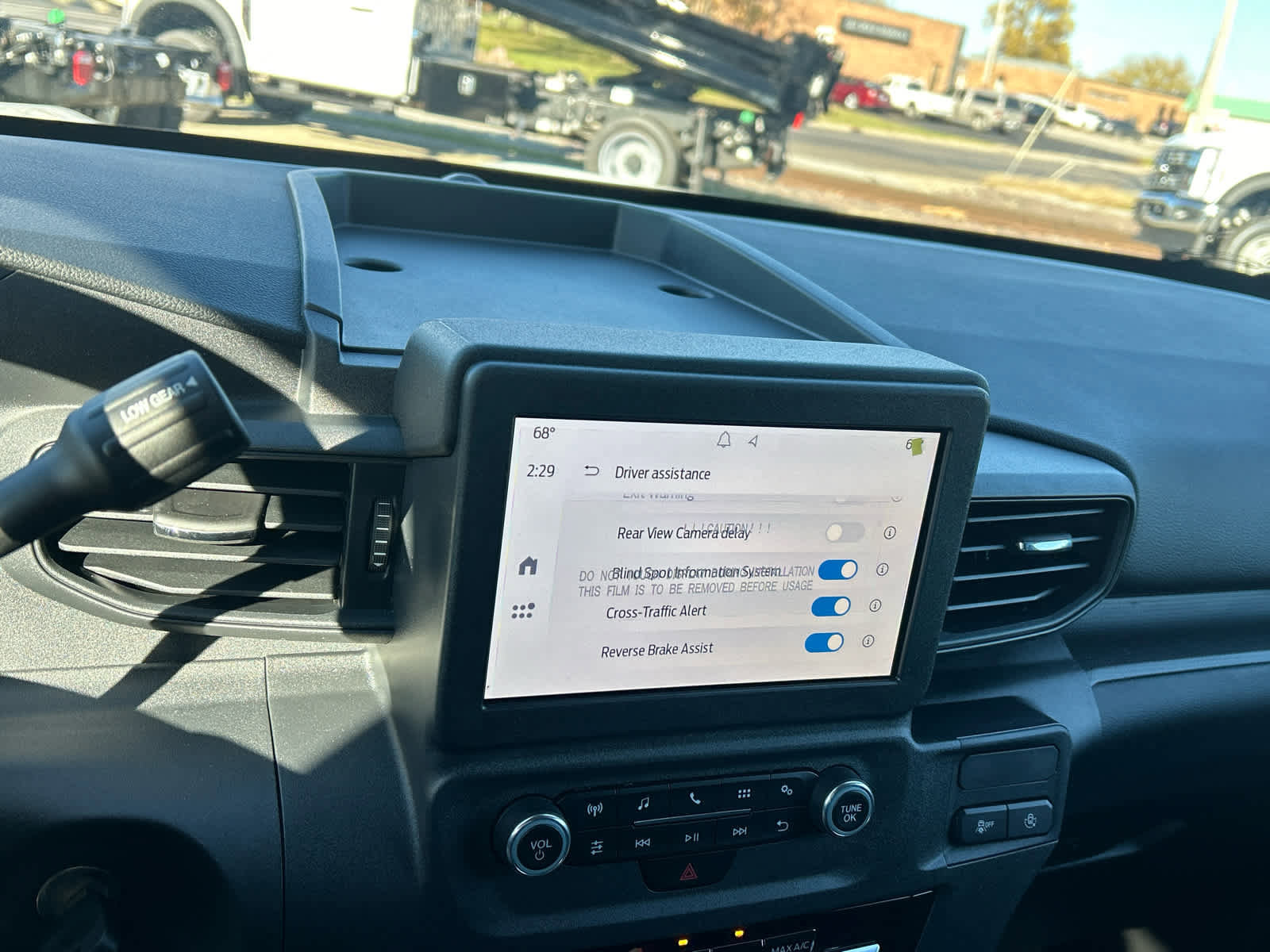 New 2026 Ford Explorer w/ Ready For The Road Package image 30