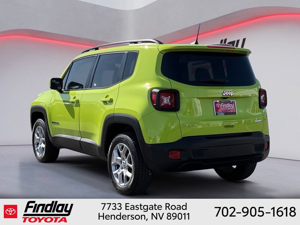 Used 2018 Jeep Renegade Latitude AWD/4WD image 2