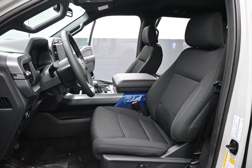 New 2026 Ford F150 XLT w/ FX4 Off-Road Package AWD/4WD image 8
