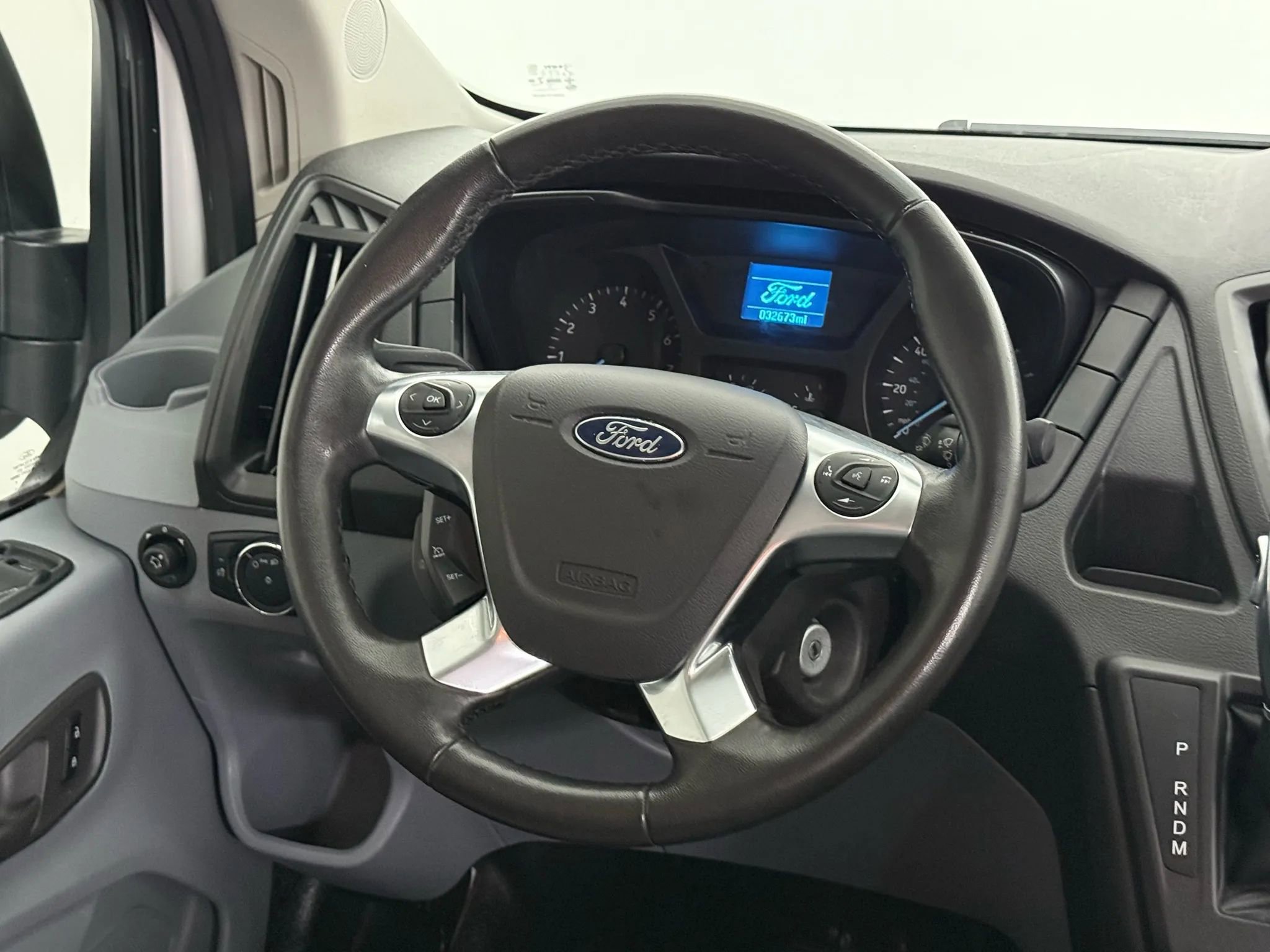 Used 2016 Ford Transit 350 XL image 22