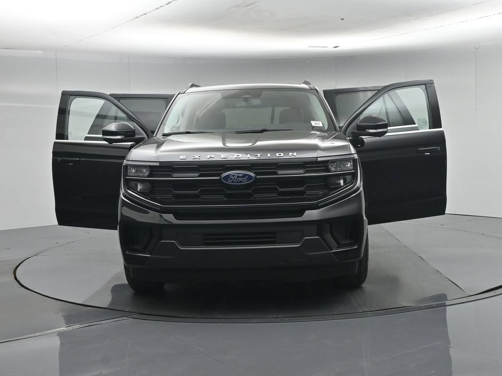 New 2026 Ford Expedition Active AWD/4WD image 34
