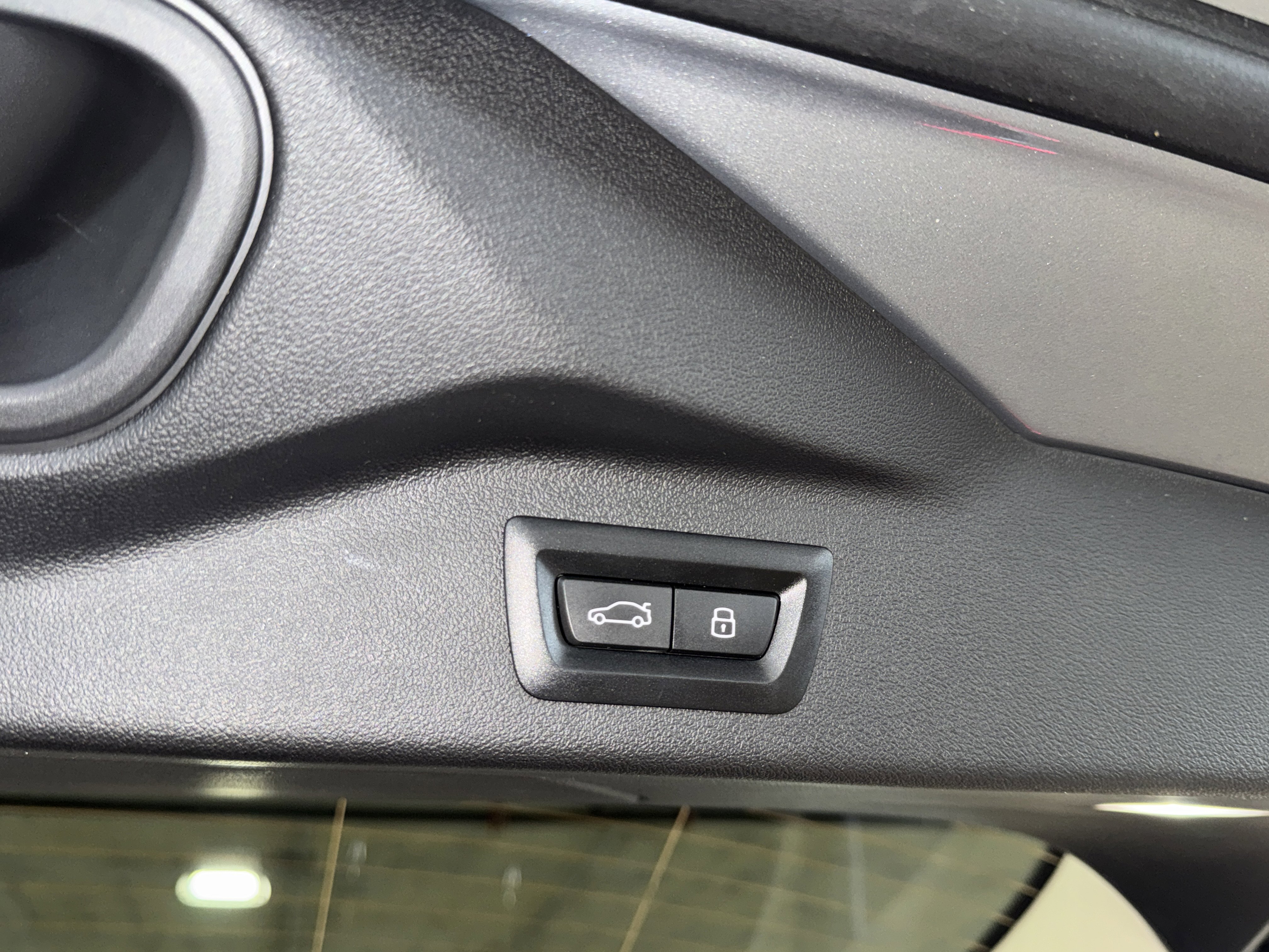 Used 2026 BMW X7 xDrive40i image 15