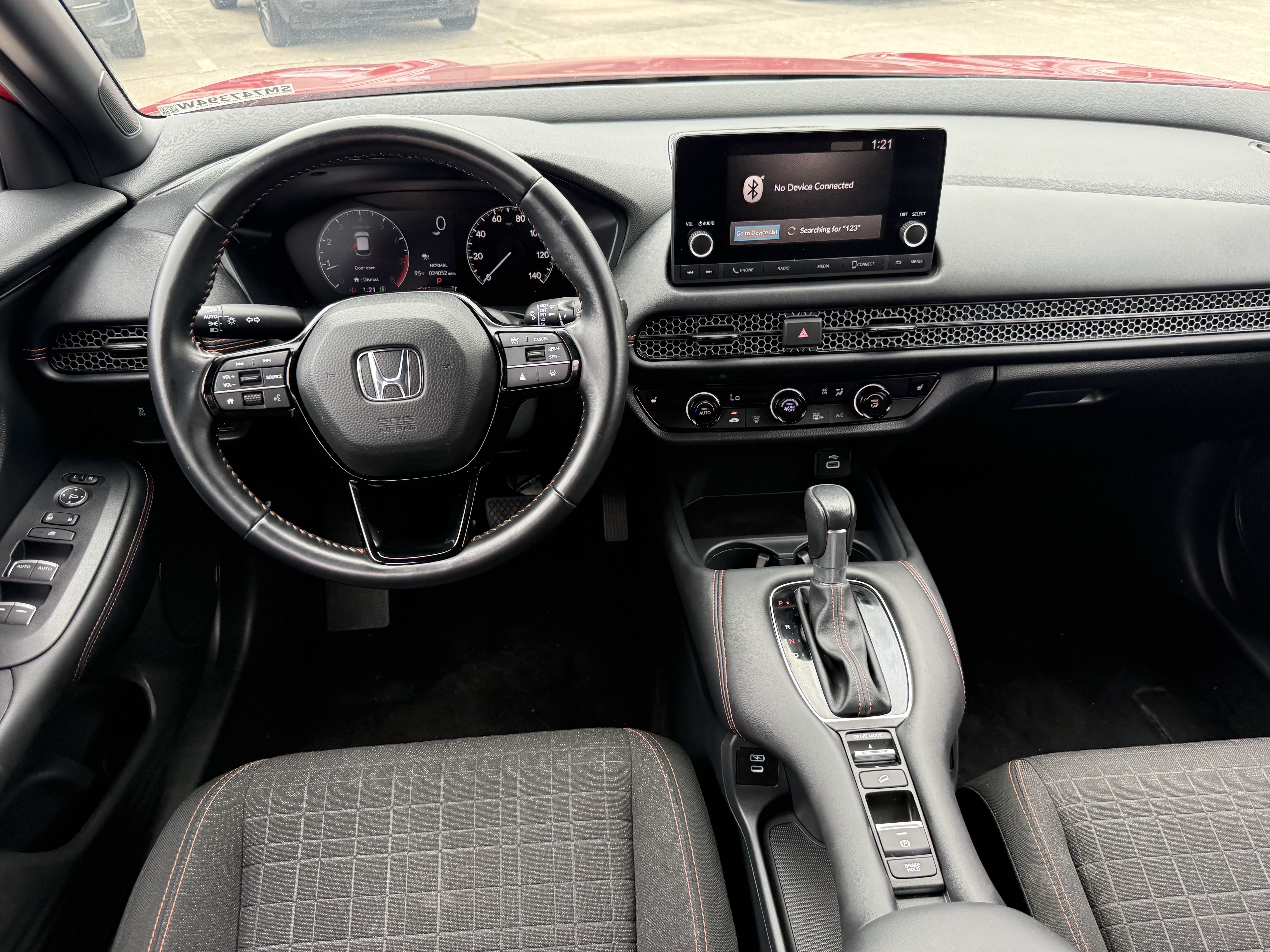 Used 2025 Honda HR-V Sport image 14