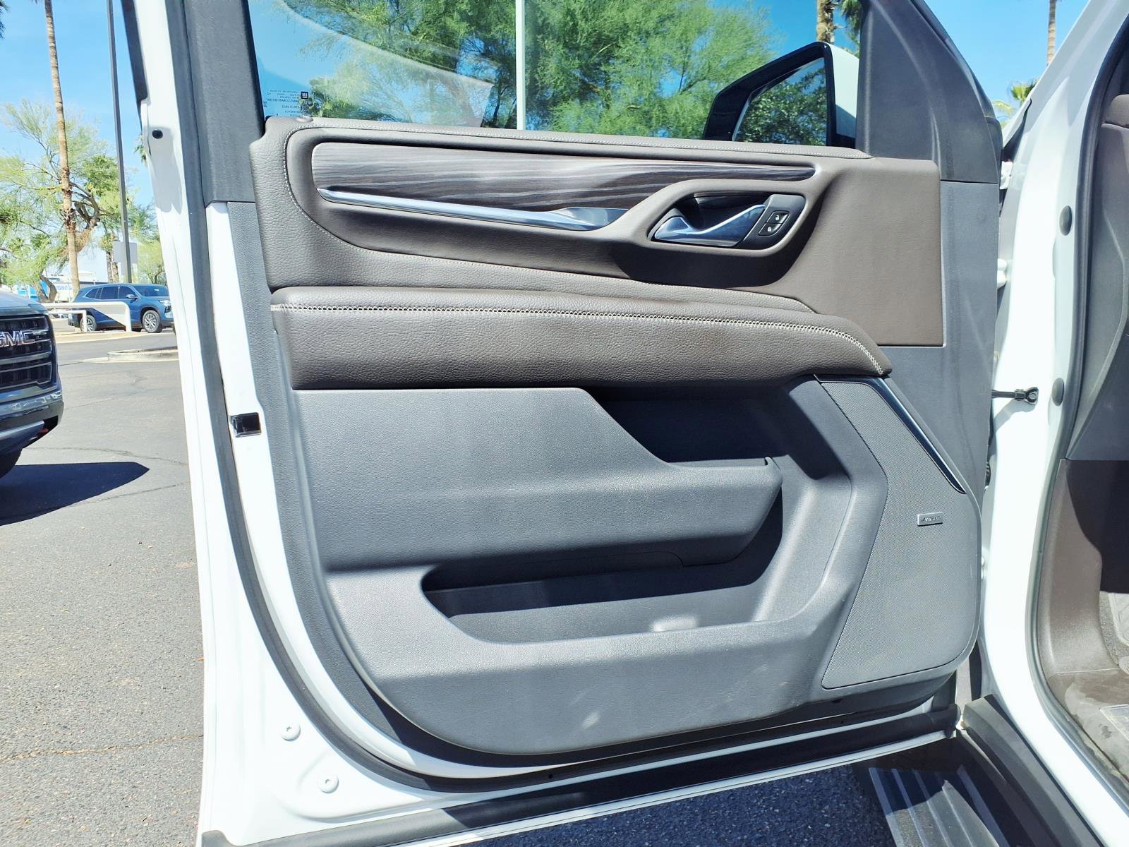 Used 2021 GMC Yukon Denali w/ Advanced Technology Package image 20