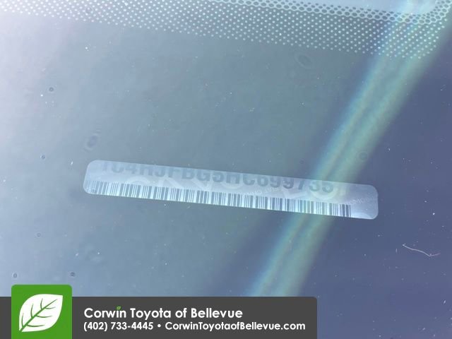 Used 2017 Jeep Grand Cherokee Limited image 9