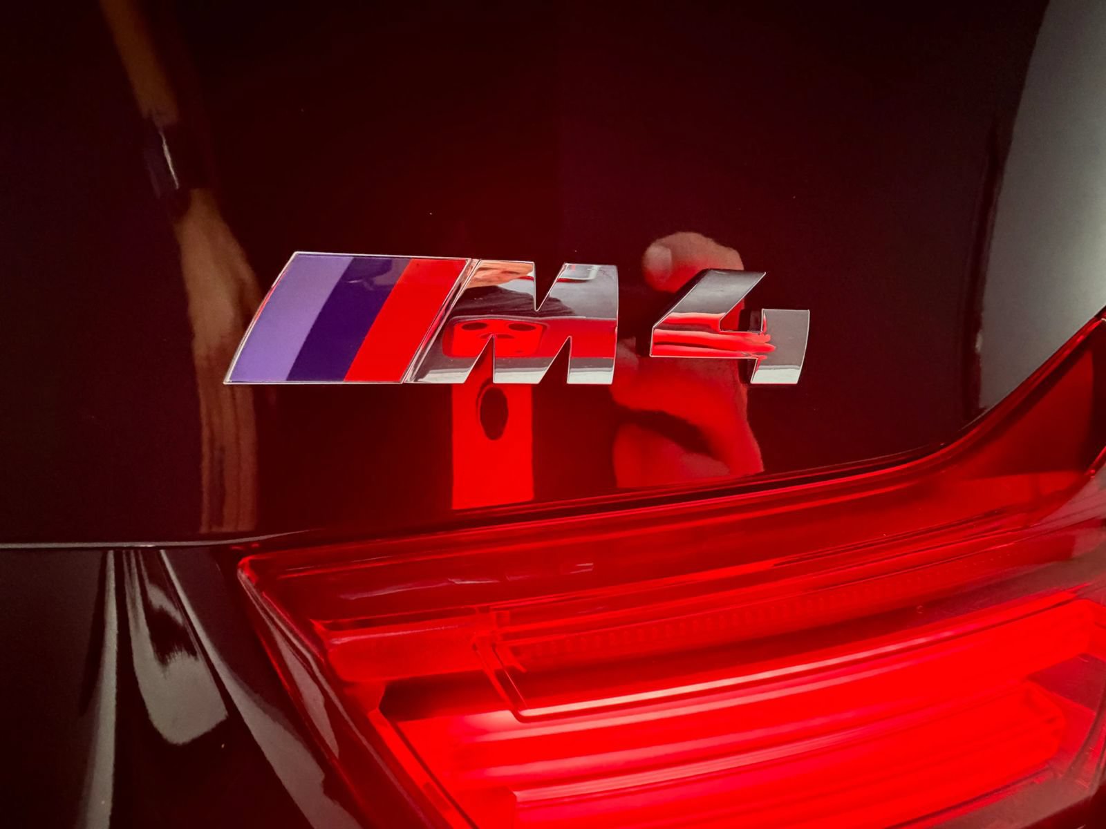Used 2018 BMW M4 Coupe RWD image 15