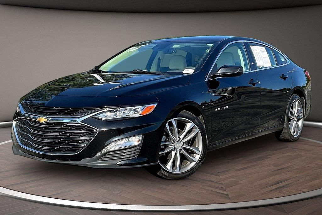 Used 2024 Chevrolet Malibu LT FWD image 3